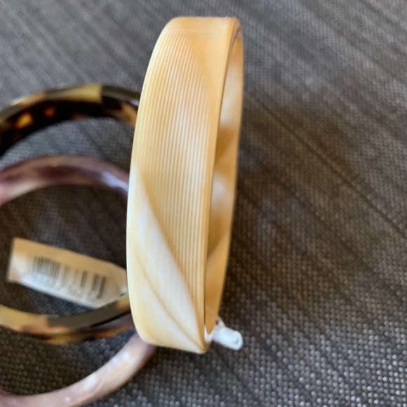 PONO by Joan Goodman Italy. Resin bangles. - Picture 3 of 5